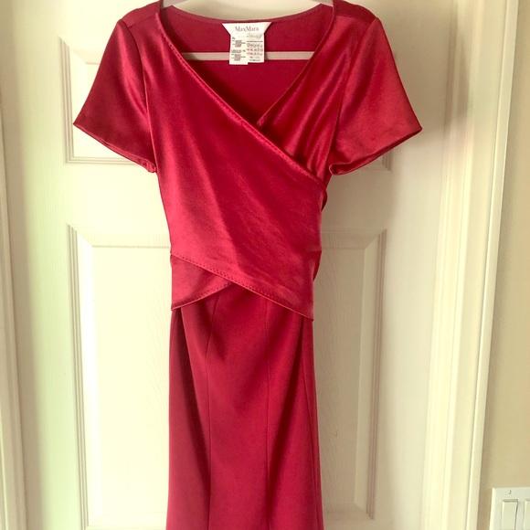 MaxMara Dresses & Skirts - MaxMara Gorgeous Wrap Dress MaxMara Dresses & Skirts - MaxMara Gorgeous Wrap Dress